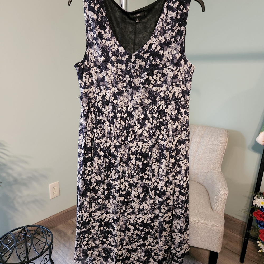 Simply Vera VeraWang Large dress